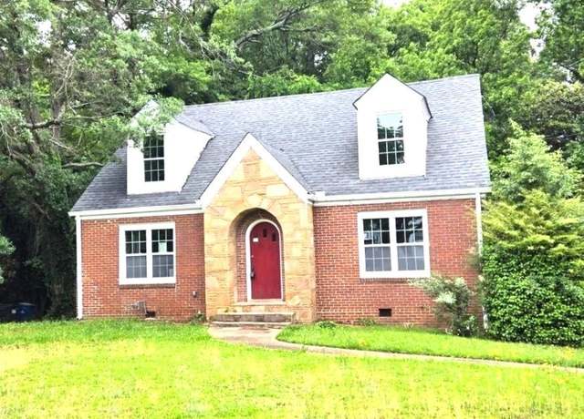 Property at 1001 Jefferson Ave, Atlanta, GA 30344, 3 beds, 2 baths