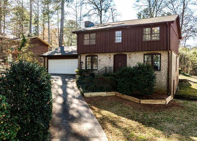 Property at 571 Tahoe Cir, Stone Mountain, GA 30083, 4 beds, 2.5 baths