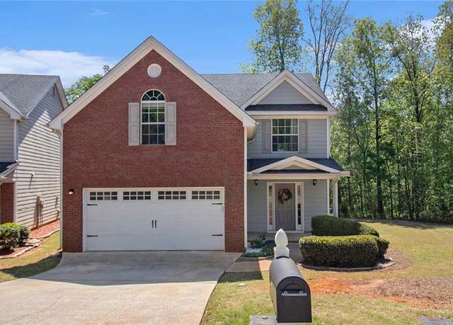 Property at 5 Stony Oak Dr, Newnan, GA 30263, 4 beds, 2.5 baths