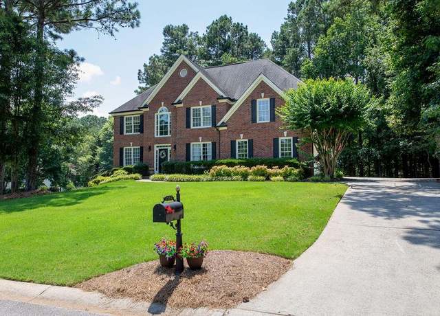Property at 7115 Doncaster Ct, Cumming, GA 30040, 6 beds, 3.5 baths