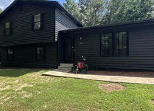 Property at 870 The Cir, Lawrenceville, GA 30043, 4 beds, 3 baths