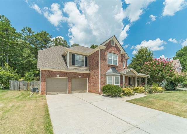 Property at 382 Leggett Oaks Ln, Lawrenceville, GA 30043, 4 beds, 2.5 baths