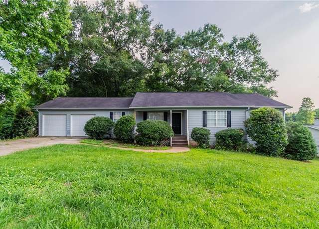 Property at 310 Rippling Brook Trce, Palmetto, GA 30268, 3 beds, 2 baths
