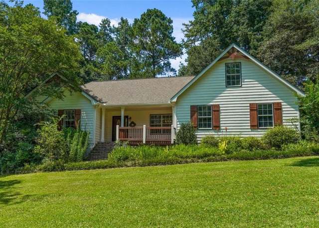 Property at 128 Kelleytown Woods Dr, Mcdonough, GA 30252, 4 beds, 2 baths