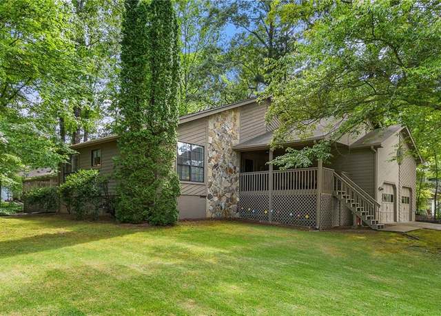 Property at 5245 Olde Mill Rd, Woodstock, GA 30188, 3 beds, 2 baths