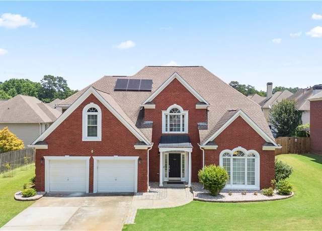 Property at 3735 Turnbury Oaks Dr, Peachtree Corners, GA 30096, 5 beds, 2.5 baths