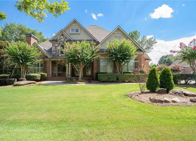 Property at 2317 Crimson King Dr, Braselton, GA 30517, 6 beds, 5 baths