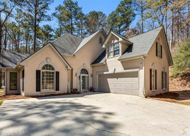 Property at 5163 Holly Springs Dr, Douglasville, GA 30135, 4 beds, 2.5 baths