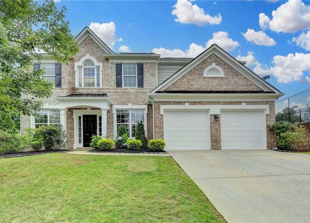Property at 450 Hilingdon Way, Suwanee, GA 30024, 5 beds, 2.5 baths