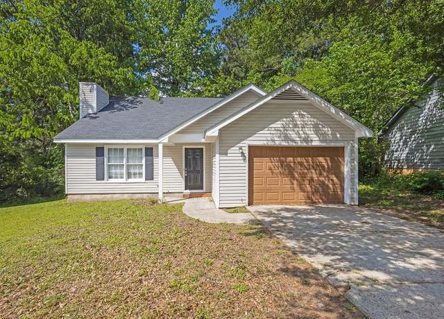 Property at 785 Redland Dr, Jonesboro, GA 30238, 4 beds, 2 baths