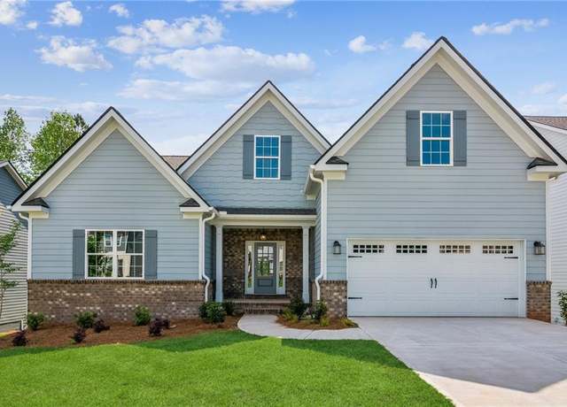 Property at 4300 Links Blvd, Jefferson, GA 30549, 4 beds, 3 baths