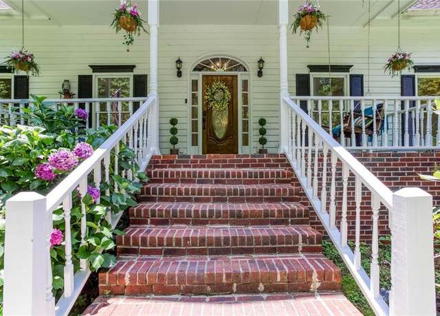Property at 5491 Hiram Rd, Powder Springs, GA 30127, 7 beds, 5 baths