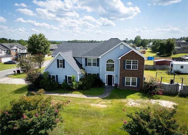 Property at 631 Crabapple Place Pl, Macon, GA 31217, 5 beds, 3 baths