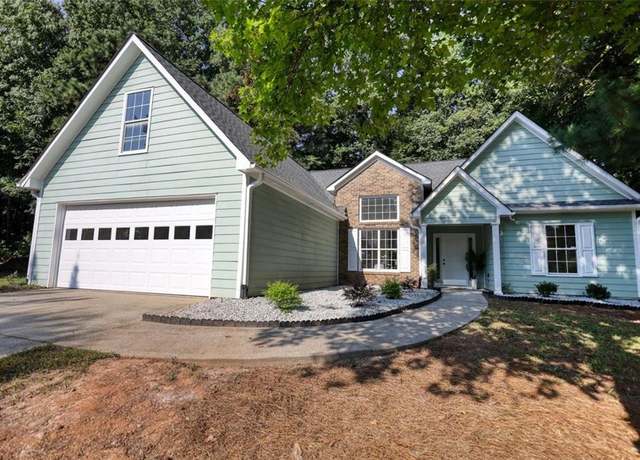 Property at 3360 Stratton Ln, Dacula, GA 30019, 3 beds, 2 baths