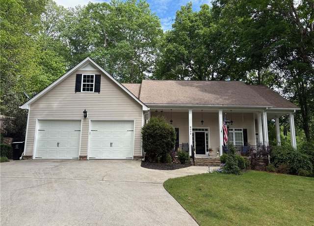 Property at 6054 Nebo Rd, Hiram, GA 30141, 3 beds, 2 baths