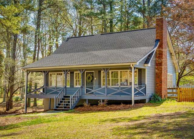 Property at 216 Hickory Way, Canton, GA 30115, 4 beds, 2 baths