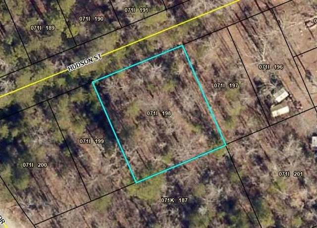 Property at 40 Hudson St, Martin, GA 30557