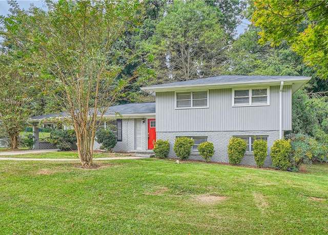 Property at 3189 Dogwood Dr, Atlanta, GA 30344, 5 beds, 2 baths