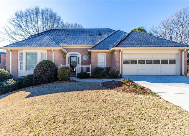 Property at 215 Stepping Stone Dr, Alpharetta, GA 30004, 3 beds, 3.5 baths
