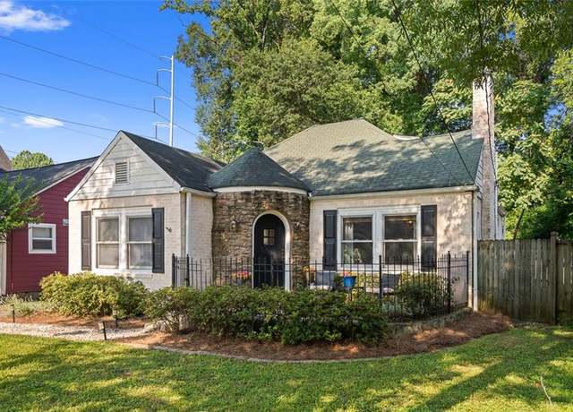 Property at 981 Cherokee Ave SE, Atlanta, GA 30315, 3 beds, 2 baths