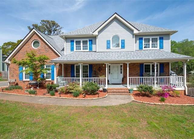 Property at 3174 Country Club Ct NW, Kennesaw, GA 30144, 5 beds, 3.5 baths