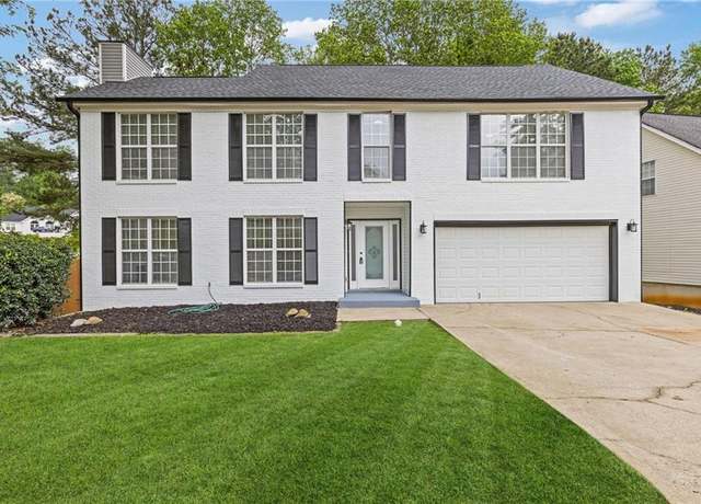 Property at 285 Camden Park Dr, Lawrenceville, GA 30046, 3 beds, 2.5 baths