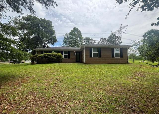 Property at 6668 Prinston Cir, Douglasville, GA 30135, 3 beds, 2 baths