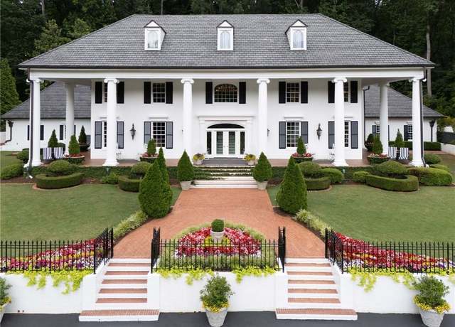 Property at 1822 Chartwell Trce, Stone Mountain, GA 30087, 5 beds, 6 baths