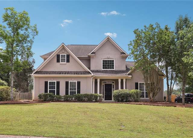 Property at 6210 Spring Lake Dr, Flowery Branch, GA 30542, 3 beds, 2.5 baths