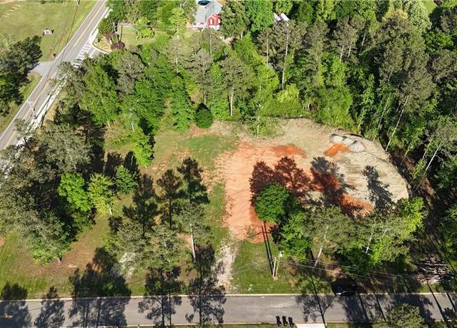 Property at 6650 Oak Farm Dr, Acworth, GA 30102