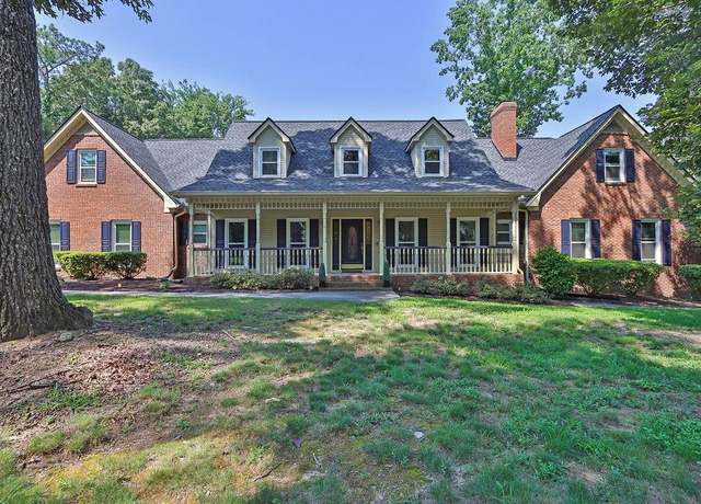 Property at 3765 Cannonwolde Dr, Snellville, GA 30039, 5 beds, 3 baths