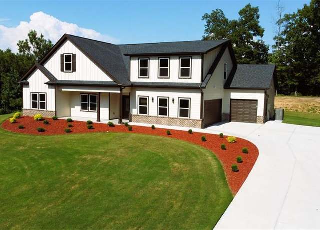 Property at 526 Whirlaway St, Jefferson, GA 30549, 3 beds, 3.5 baths