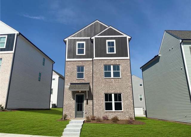 Property at 1352 Creekside Cir NW, Atlanta, GA 30318, 4 beds, 3.5 baths