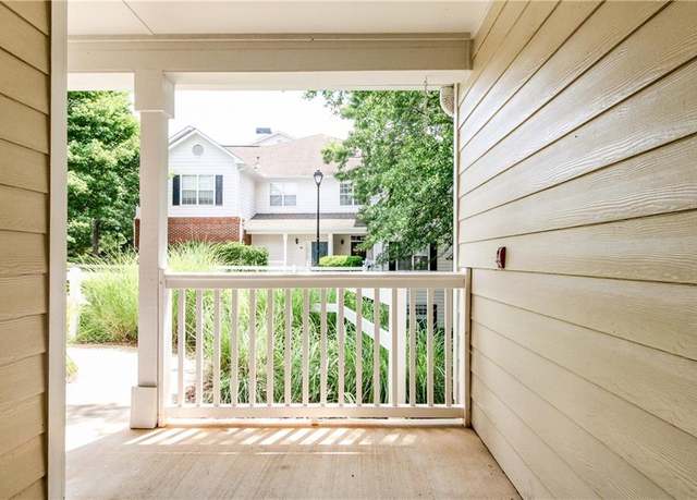 Property at 502 Spring Heights Ln SE, Smyrna, GA 30080, 2 beds, 2 baths