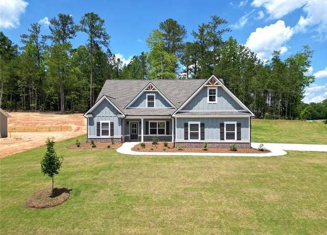 Property at 1130 Holly Dr, Loganville, GA 30052, 4 beds, 3 baths