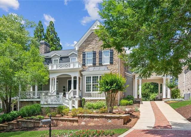 Property at 3903 Hazelhurst Dr, Marietta, GA 30066, 5 beds, 5.5 baths