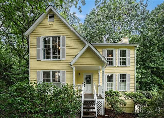 Property at 1879 Beaver Dam Ln NE, Marietta, GA 30062, 3 beds, 2.5 baths