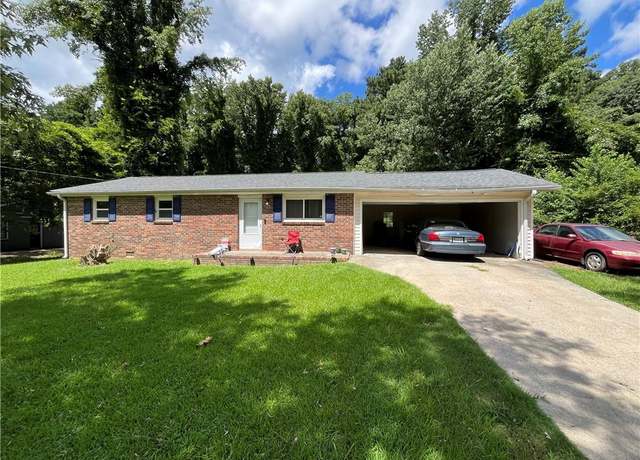 Property at 8621 Hickory Ln, Lithia Springs, GA 30122, 3 beds, 1.5 baths