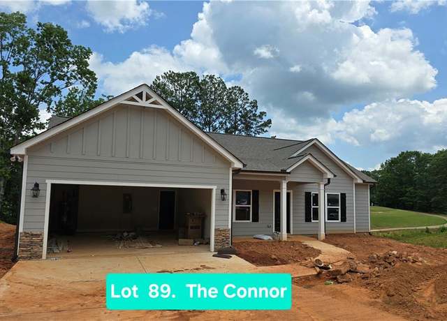 Property at 8970 Callaway Dr, Winston, GA 30187, 3 beds, 2 baths