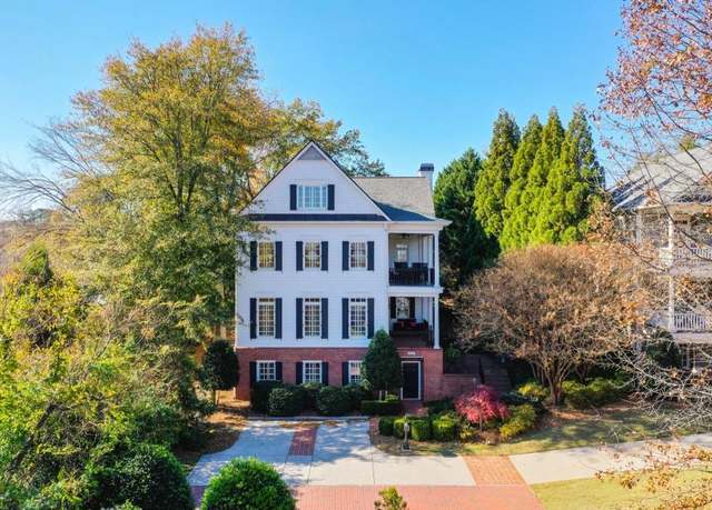 Property at 2111 Cooper Lake Rd SE, Smyrna, GA 30080, 5 beds, 4 baths