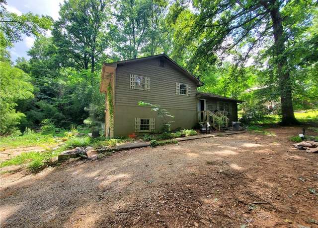 Property at 653 Pioneer Rd, Jasper, GA 30143, 3 beds, 1.5 baths