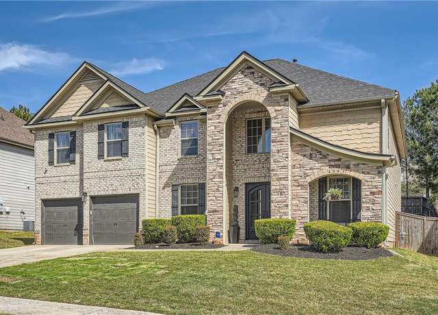 Property at 5285 Rosewood Pl, Fairburn, GA 30213, 5 beds, 4 baths