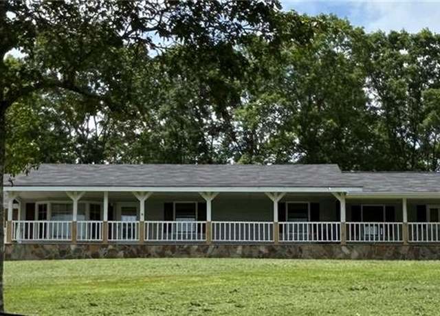 Property at 7203 Murphy Hwy, Mineral Bluff, GA 30559, 5 beds, 4 baths