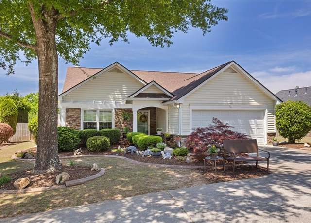 Property at 327 Stone Valley Xing, Canton, GA 30114, 3 beds, 2 baths