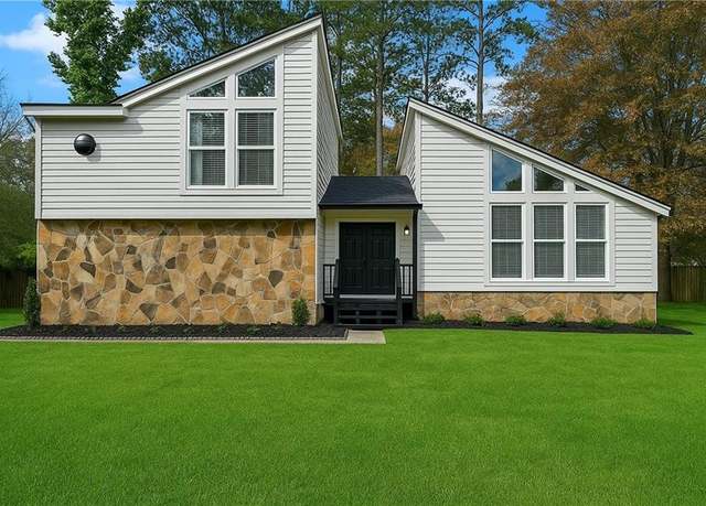 Property at 5444 Wylstream, Norcross, GA 30093, 5 beds, 3 baths