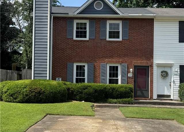 Property at 1919 Cheatham Woods Dr SW, Marietta, GA 30008, 2 beds, 2.5 baths