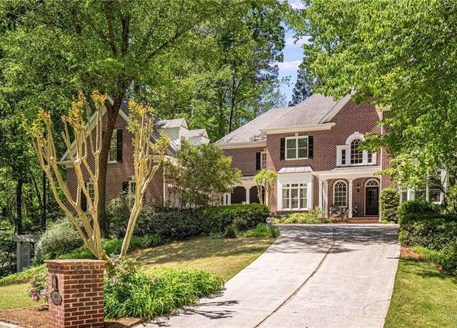 Property at 978 Moores Clb NE, Atlanta, GA 30319, 6 beds, 5.5 baths