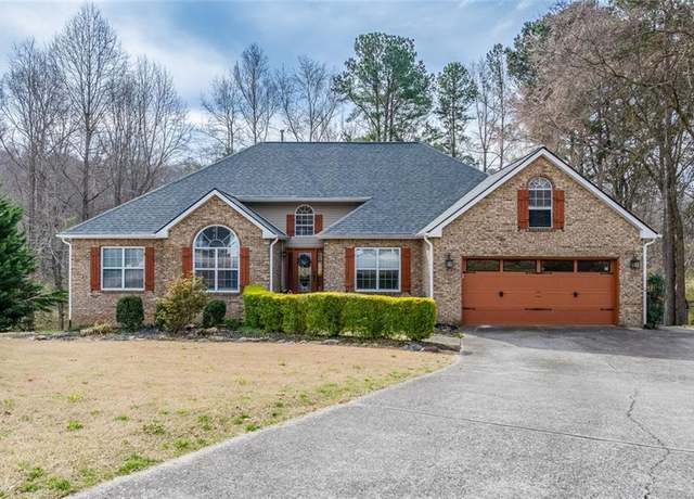 Property at 7536 Mystic Ln, Flowery Branch, GA 30542, 4 beds, 4 baths