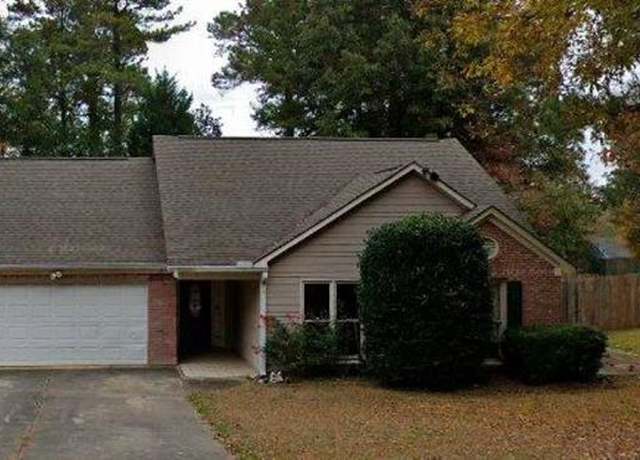 Property at 4262 Apache Dr SE, Acworth, GA 30102, 3 beds, 2.5 baths