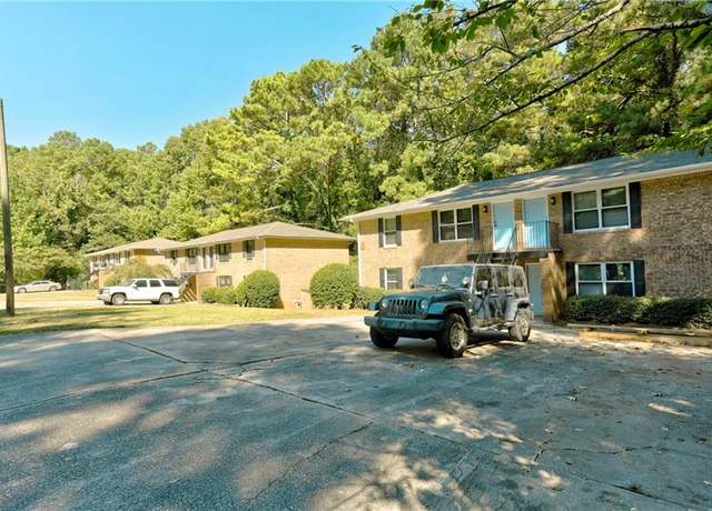 Property at 559 Evergreen Ter, Forest Park, GA 30297, 8 beds, 4 baths